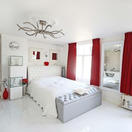 White Luxury Penthouse In City Centre Amsterdam Exterior foto